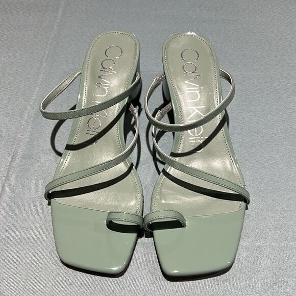 Calvin Klein Womens White Sandals Size 10M B43 - Picture 6 of 9